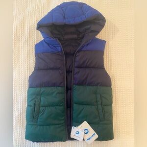 Mayoral Reversible Hooded Puffy Vest - Size 6